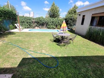 Casa en  venta, barrio la Morada Villa Allende