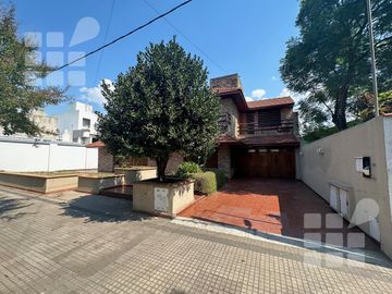 Casa en La Plata