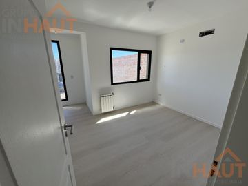Duplex de dos dormitorios en barrio perticone