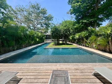 CASA VENTA MÉRIDA, EQUIPADA, PRIVADA EXCLUSIVA, AMENIDADES, CHOLUL.