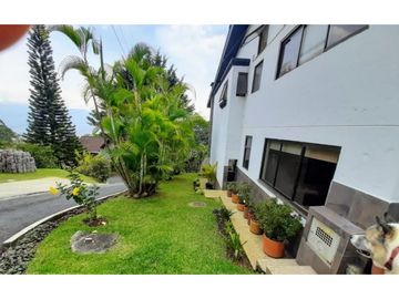 Venta casa campestre Loma del Chocho, Envigado