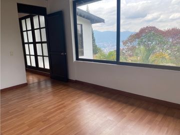Venta casa campestre Loma del Chocho, Envigado