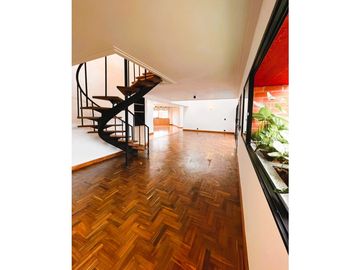 Penthouse en venta en El Poblado - Patio Bonito