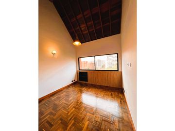 Penthouse en venta en El Poblado - Patio Bonito