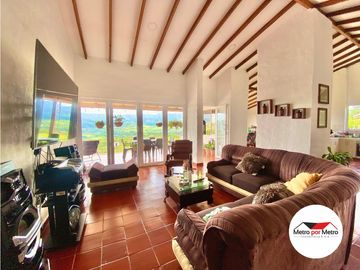 Venta de Finca en El Carmelo