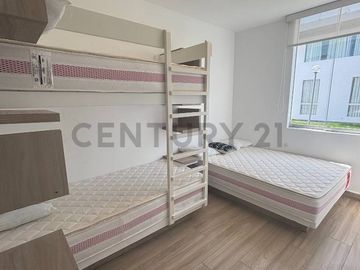 VENDO HERMOSA CASA DE PLAYA CON PISCINA Y AMOBLADA