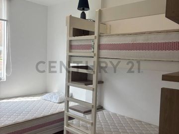 VENDO HERMOSA CASA DE PLAYA CON PISCINA Y AMOBLADA