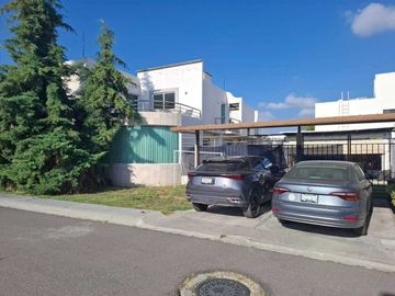 Casa en Venta Puerta Real Corregidora, Querétaro.