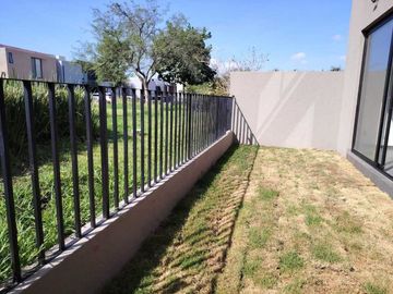 Casa en venta en Altozano, Querétaro.