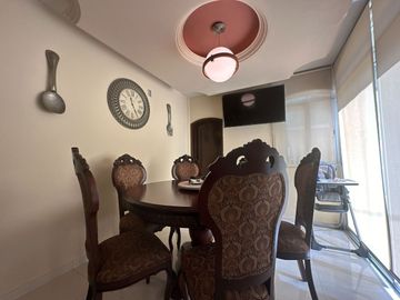 CASA EN VENTA LOMA DORADA  QUERÉTARO CERCA DE LOS ARCOS