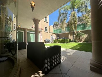 CASA EN VENTA LOMA DORADA  QUERÉTARO CERCA DE LOS ARCOS