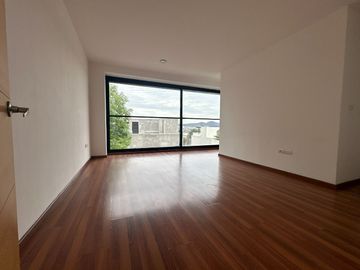 CASA EN VENTA EN CUMBRES DEL LAGO QUERÉTARO