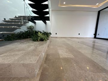 CASA EN VENTA  LOMAS DEL CAMPANARIO NORTE QUERETARO.
