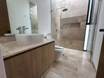 CASA EN VENTA  LOMAS DEL CAMPANARIO NORTE QUERETARO.