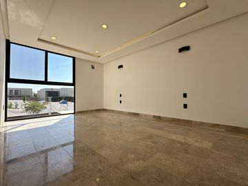 CASA EN VENTA  LOMAS DEL CAMPANARIO NORTE QUERETARO.