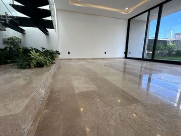CASA EN VENTA  LOMAS DEL CAMPANARIO NORTE QUERETARO.