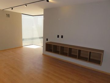 CASA EN VENTA LOMAS DEL CAMPANARIO NORTE, QUERÉTARO.