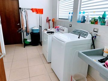 VENTA DE CASA EN RESIDENCIAL LA VISTA, QUERÉTARO.