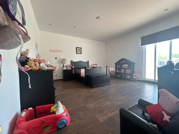 CASA EN VENTA EN VILLAS DEL MESON QUERETARO