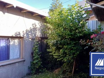 Terreno con casa, totalmente plano, idel desarrollo