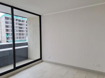 OPORTUNIDAD UNICA! Abate Molina/Av. Blanco Encalada - Departamento - Venta