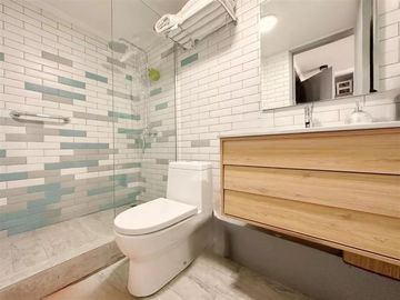 Departamento en Venta en Remodelado Bosques de la Pirámide 2 estacionamientos