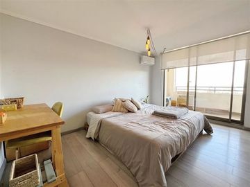 Departamento en Venta en Remodelado Bosques de la Pirámide 2 estacionamientos