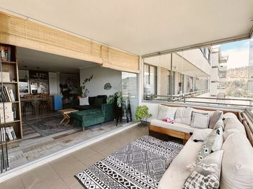 Departamento en Venta en Remodelado Bosques de la Pirámide 2 estacionamientos