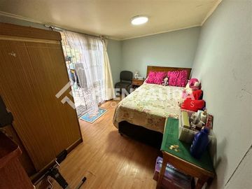 Casa en Venta en Av. Portales con Siglo XX