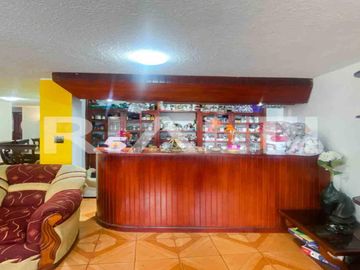 Casa Rentera de Oportunidad en La Magdalena – Ingreso Garantizado