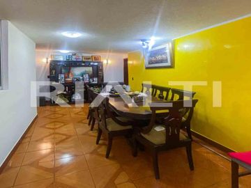 Casa Rentera de Oportunidad en La Magdalena – Ingreso Garantizado