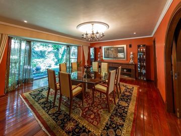 Impecable, 1 nivel, jardín 600m2