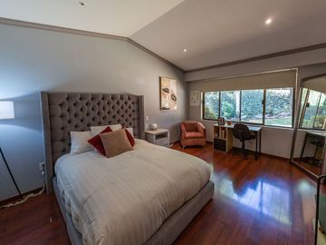 Impecable, 1 nivel, jardín 600m2