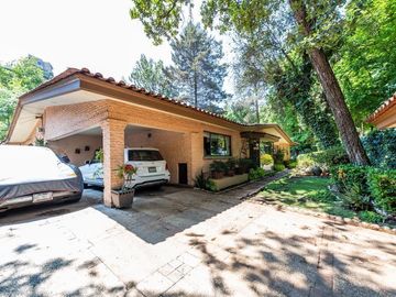 Impecable, 1 nivel, jardín 600m2