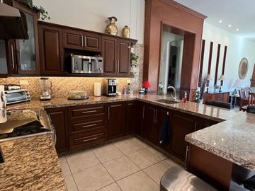 QUINTA EN VENTA ZONA CARRETERA / EL YERBANIZ