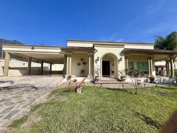 QUINTA EN VENTA ZONA CARRETERA / EL YERBANIZ