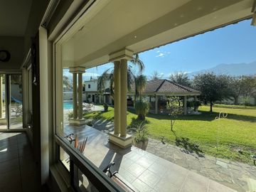QUINTA EN VENTA ZONA CARRETERA / EL YERBANIZ