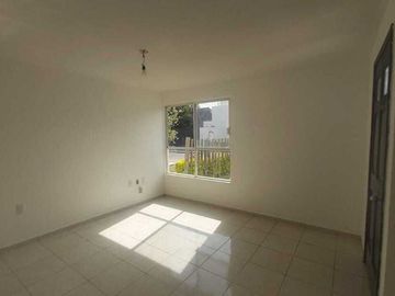 CASA EN VENTA FRACC. MEDITERRÁNEO, CORREGIDORA, QRO., C/ RECÁMARA EN PLANTA BAJA