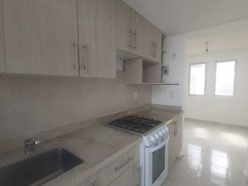 CASA EN VENTA FRACC. MEDITERRÁNEO, CORREGIDORA, QRO., C/ RECÁMARA EN PLANTA BAJA