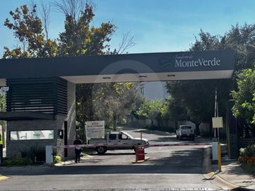 Terreno residencial en venta en Fraccionamiento Senderos de Monte Verde