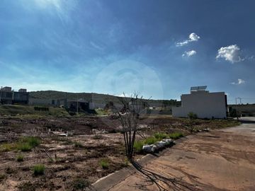 Terreno residencial en venta en Fraccionamiento Senderos de Monte Verde