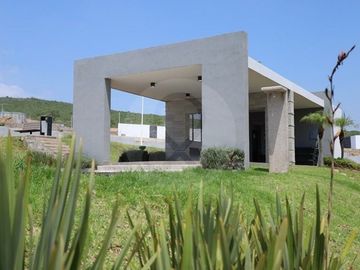 Terreno residencial en venta en Fraccionamiento Senderos de Monte Verde