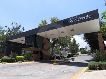 Terreno residencial en venta en Fraccionamiento Senderos de Monte Verde