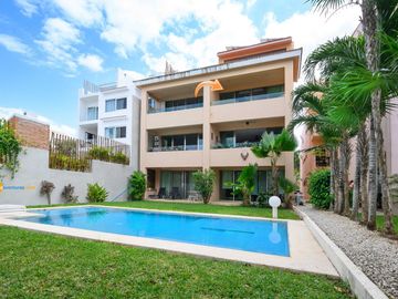 Departamento de 3 Recámaras Frente a la Marina- Puerto Aventuras