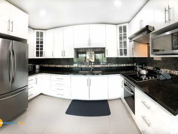 Departamento de 3 Recámaras Frente a la Marina- Puerto Aventuras
