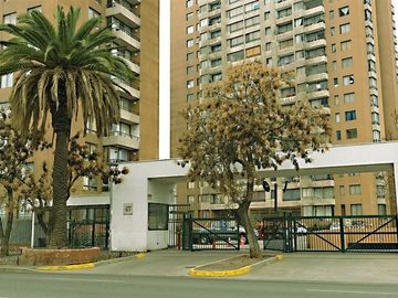 Departamento en Venta en Avenida La Paz 477, Depto. 33C, Recoleta