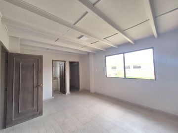 Venta Casa 5 dorm  en Urb. Rio Grande, Via Samborondón  RRR