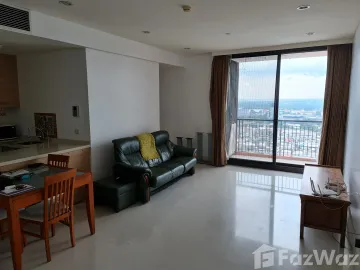 2-Bdr Condo at Sukhumvit 22, High Floor, near EM District