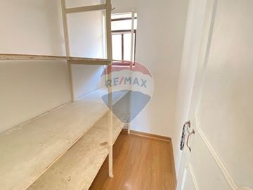 Casa en Jardines del Sur con Local Comercial