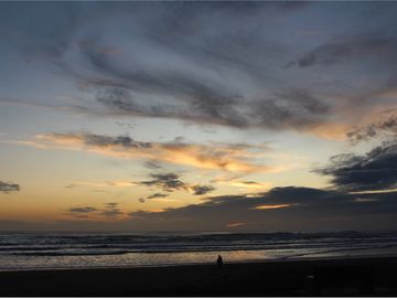Venta de parcelas con vista al mar y río en Mehuin